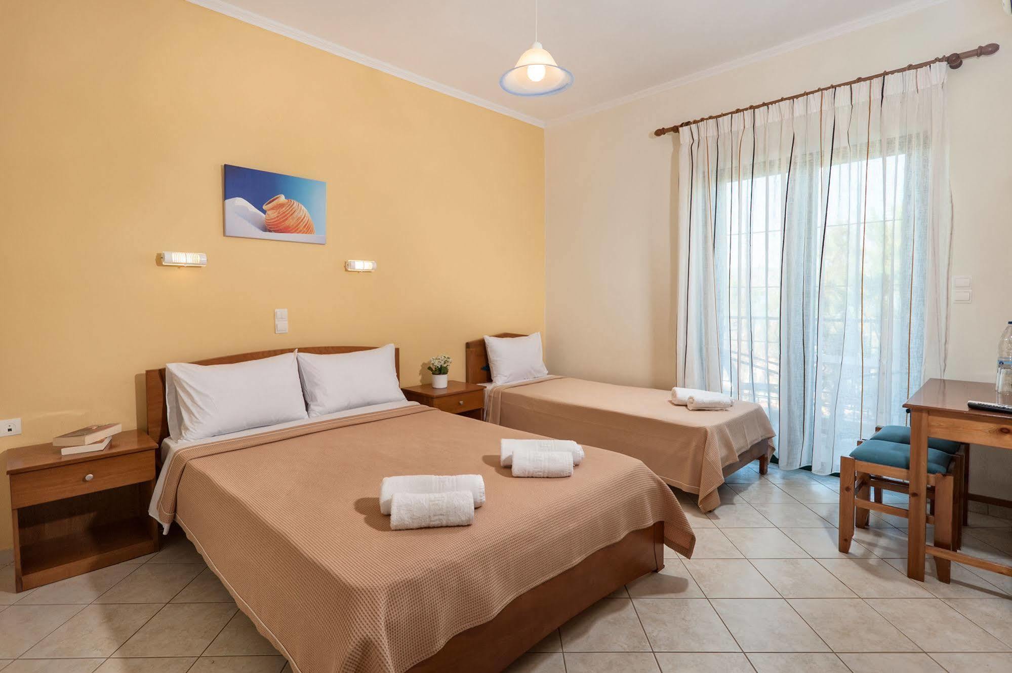 Mesogios Beach Korfalonas Экстерьер фото