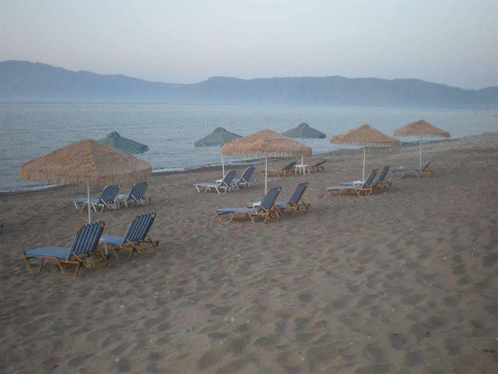 Mesogios Beach Korfalonas Экстерьер фото